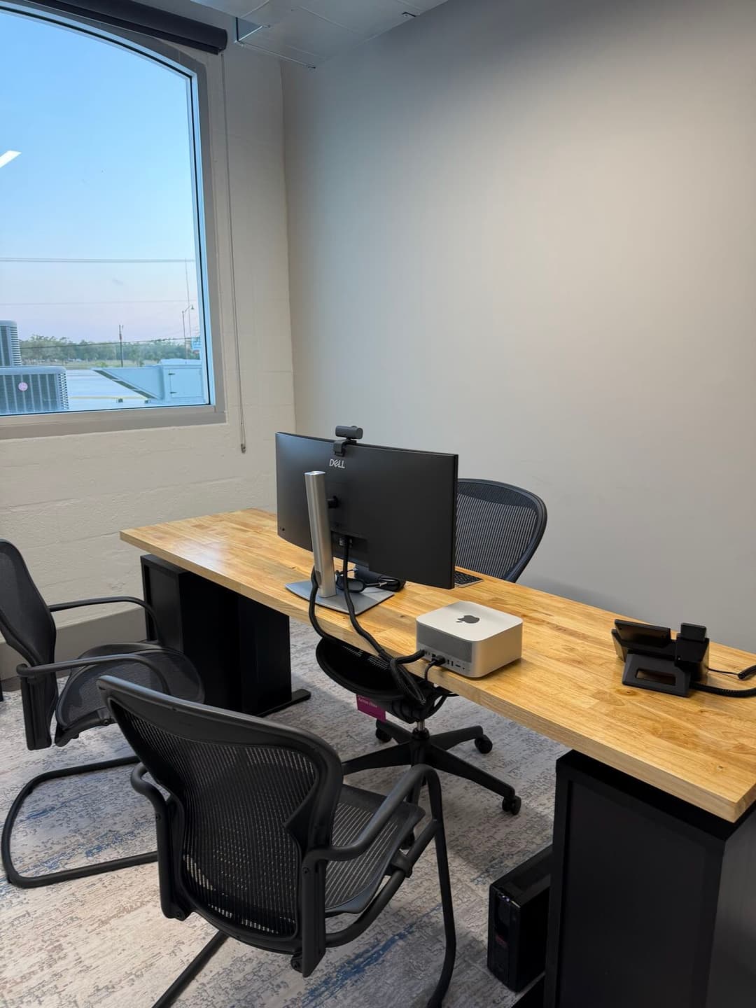 Prisca Nova office workspace
